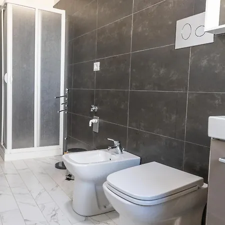 Con Piscina E Giardino Lägenhet SantʼAgata di Militello