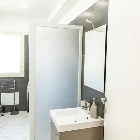 Con Piscina E Giardino Lägenhet SantʼAgata di Militello