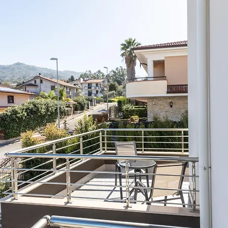 Con Piscina E Giardino Lägenhet SantʼAgata di Militello