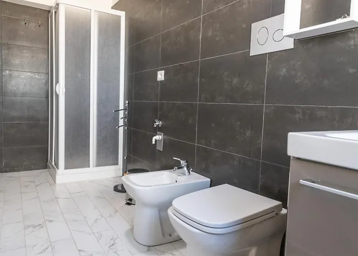 Con Piscina E Giardino Appartamento SantʼAgata di Militello