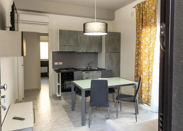 Con Piscina E Giardino * SantʼAgata di Militello