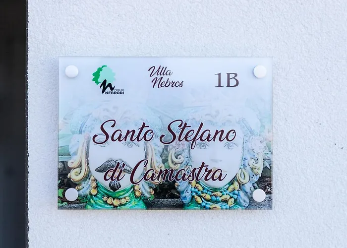 Con Piscina E Giardino SantʼAgata di Militello